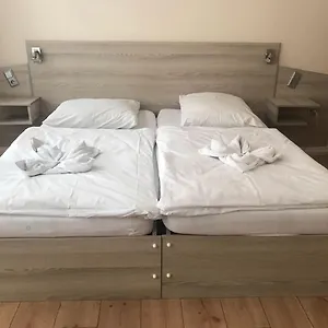 2* Affittacamere Koelner